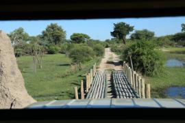 Przejazd nad Okawango