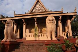 Phnom Penh - świątynia Daun Penh