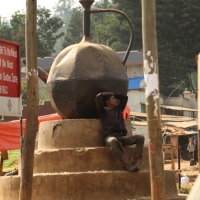 W takich czajniczkach parzy się kawę.