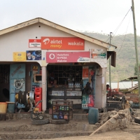 Typowy wiejski sklep.