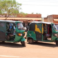 Wszechobecne tuktuki.