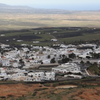Widok z zamku na Teguise.